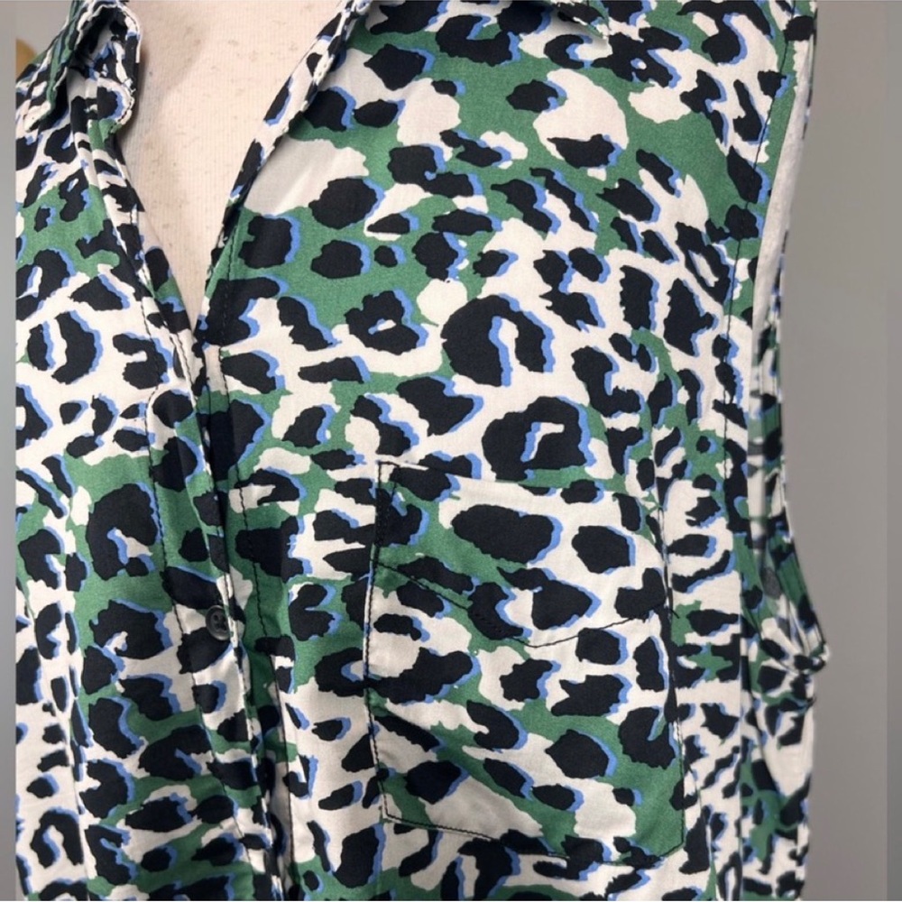 EUC Beachlunchlounge Tanzania Animal Print Blouse - Picture 6 of 11